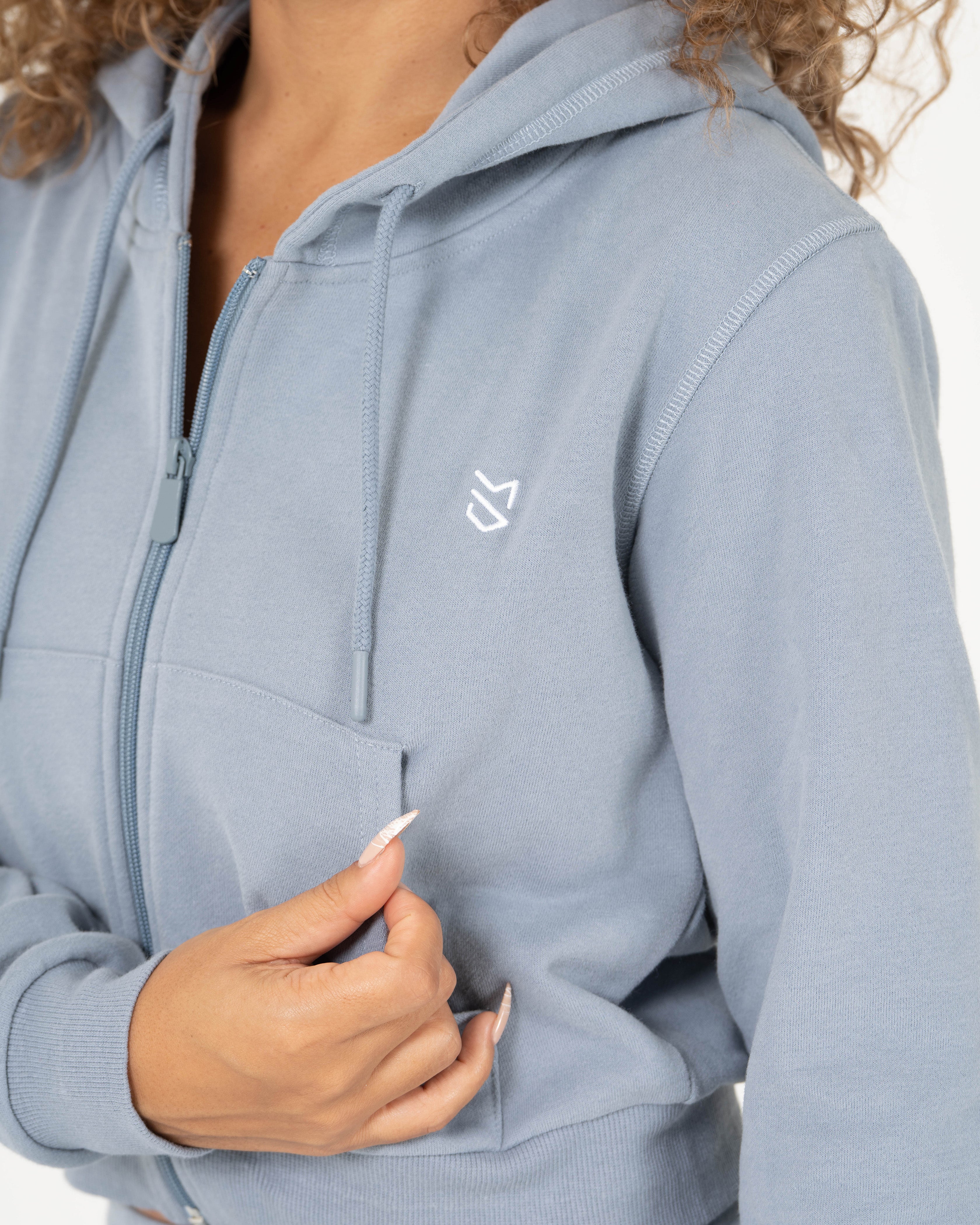 Cozy Zip-Up Cropped Hoodie