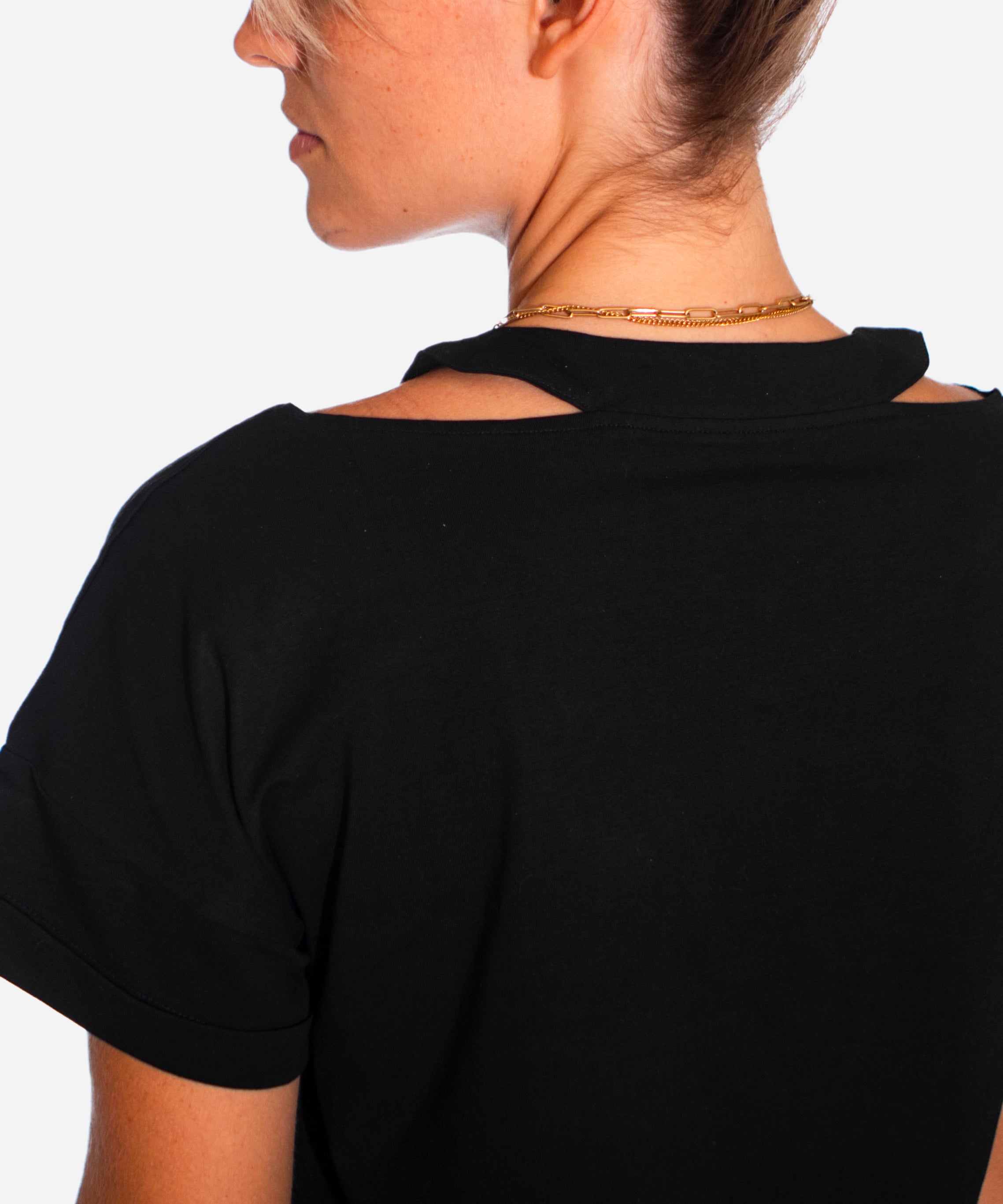 Semi Crop V-Neck Tee