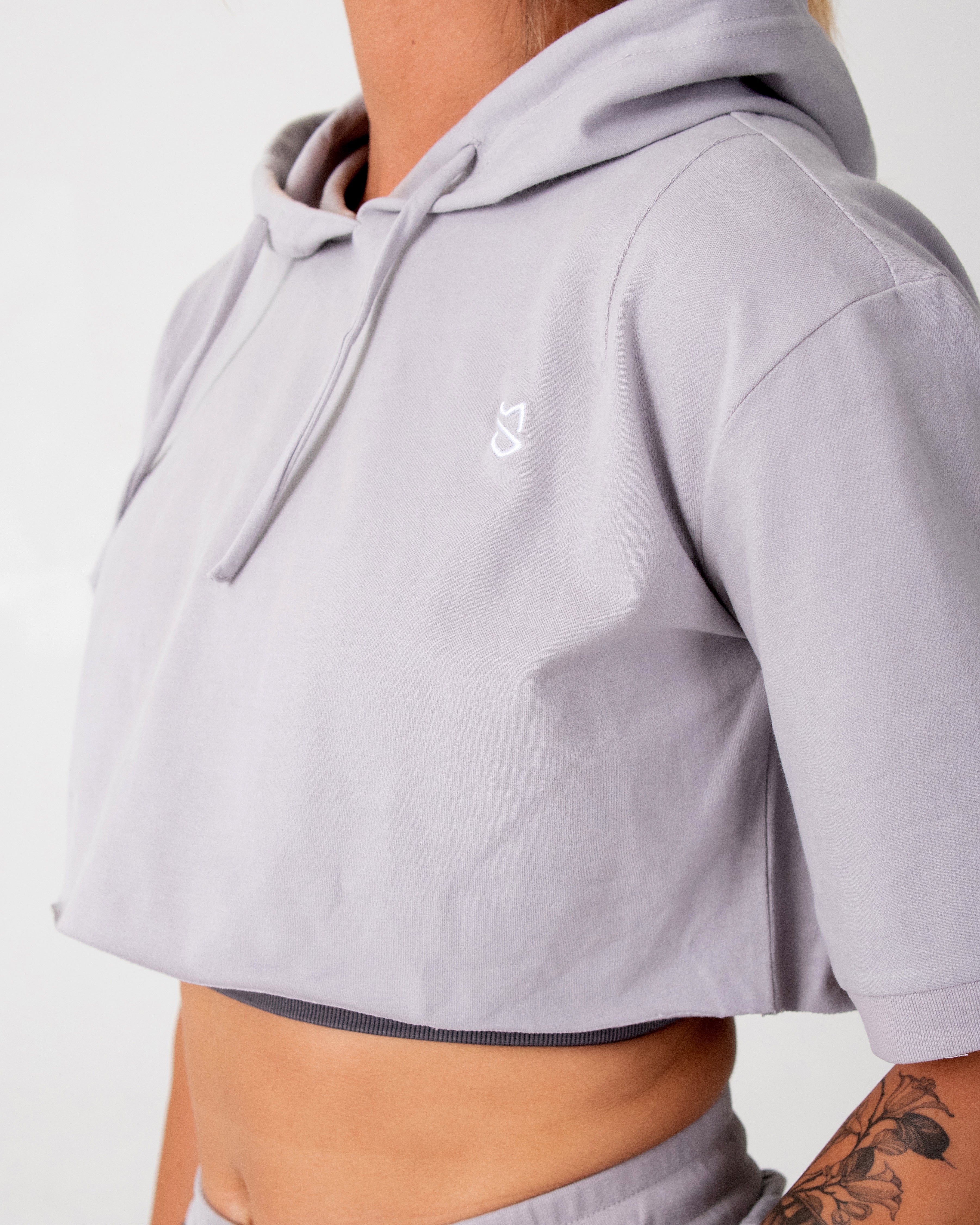 Cloud Women's Short Sleeve Cropped Hoodie