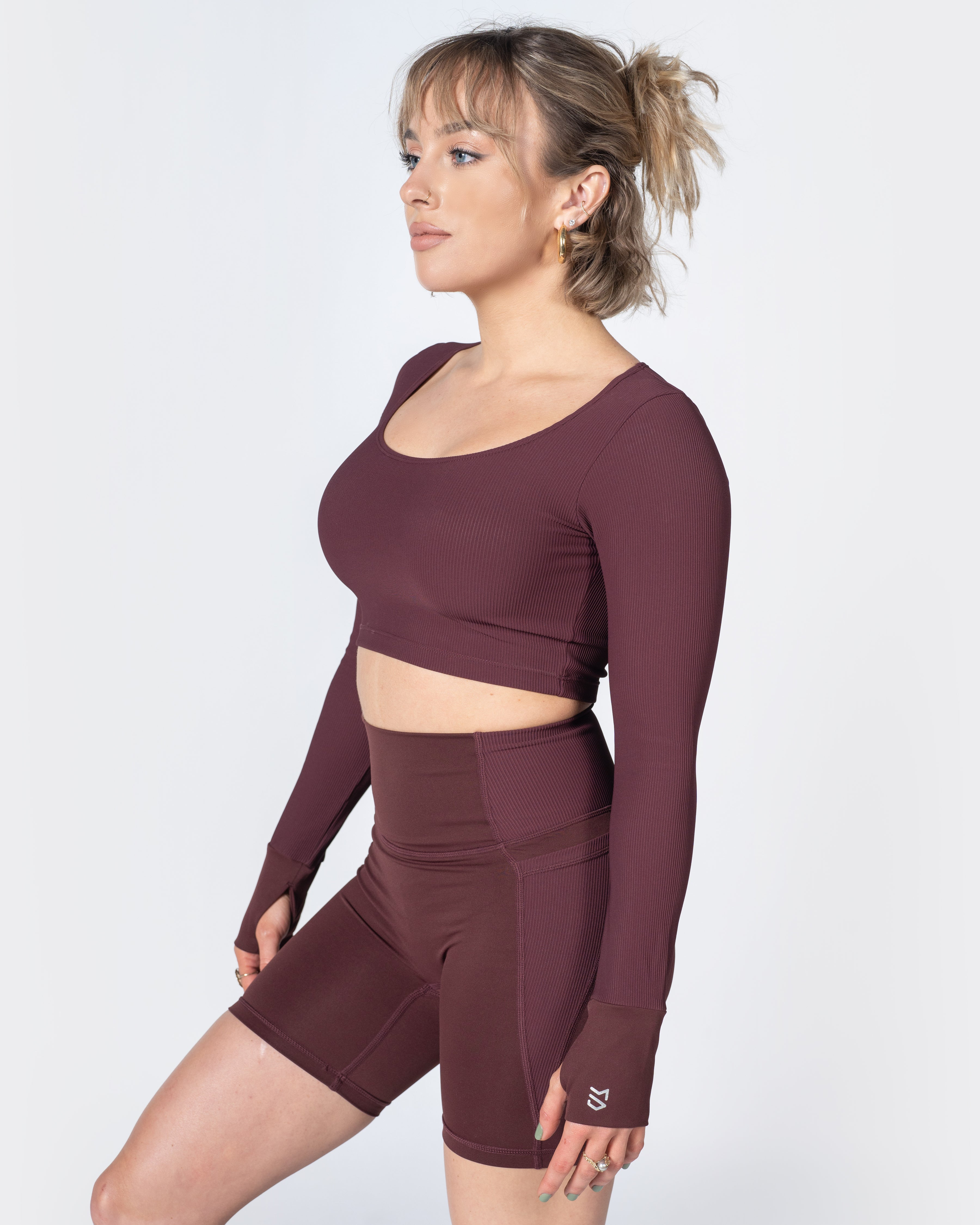 Sleek Long Sleeve Ribbed Crop